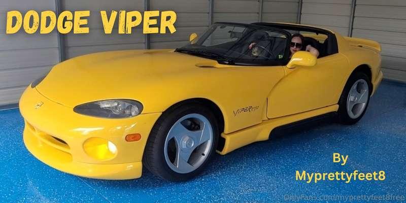 Mommy bought a viper for clips😎 @myprettyfeet8