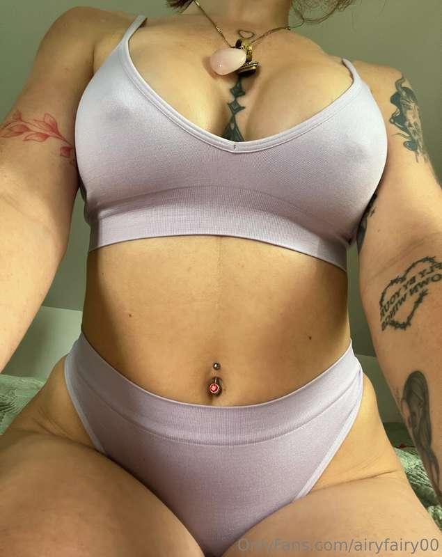 Shaped like a barbie 🤤