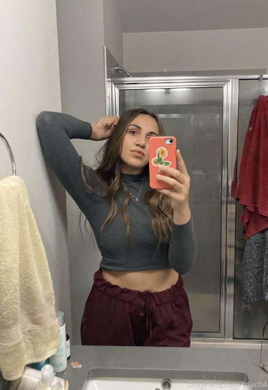 Bet I can turn you on with out even getting naked ✨