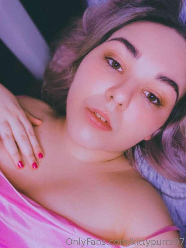 how would you try to keep my attention?
