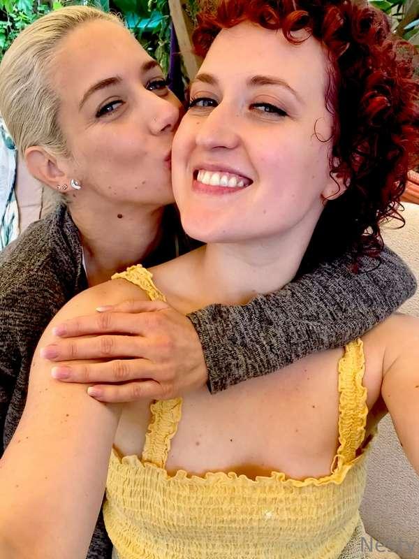 I wrestled a very cute girl today @marxistbambi 😘