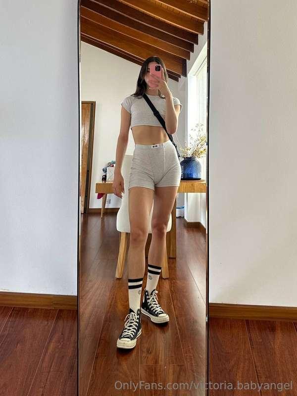 How do I look in my gym outfit? 😇