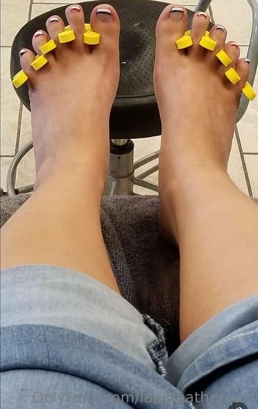 From when I got my July 4th toes put on. 😉🎆