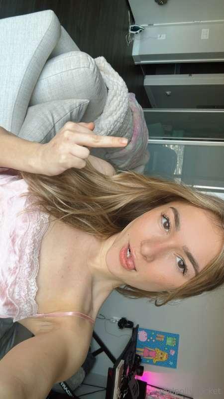 Come closer… oops, too far 😘 Try messaging instead 😉