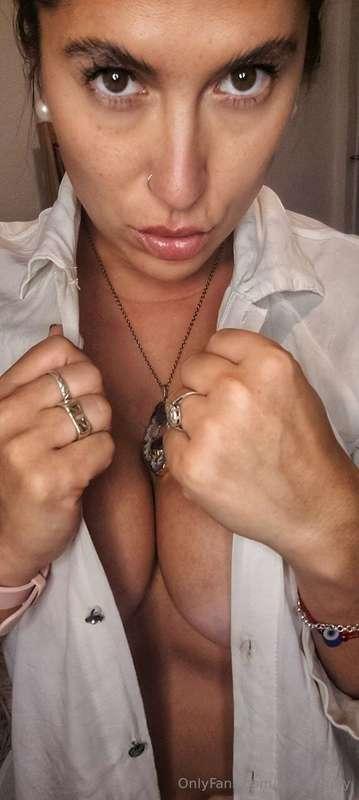 ✨🔥 @candelalatinqueen 🔥✨

💖🍬I'm your sweet woman🍬💖 
💍😈Very h..