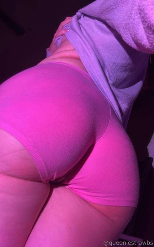 I’m the perfect stress toy 🥰