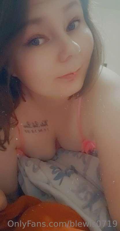 Come subscribe to my paid @blewis2294