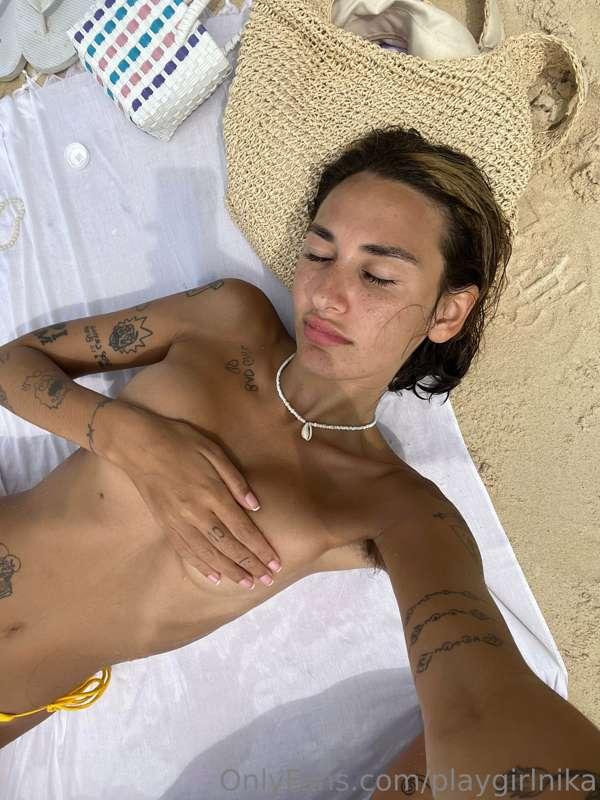 playgirlnika image #3