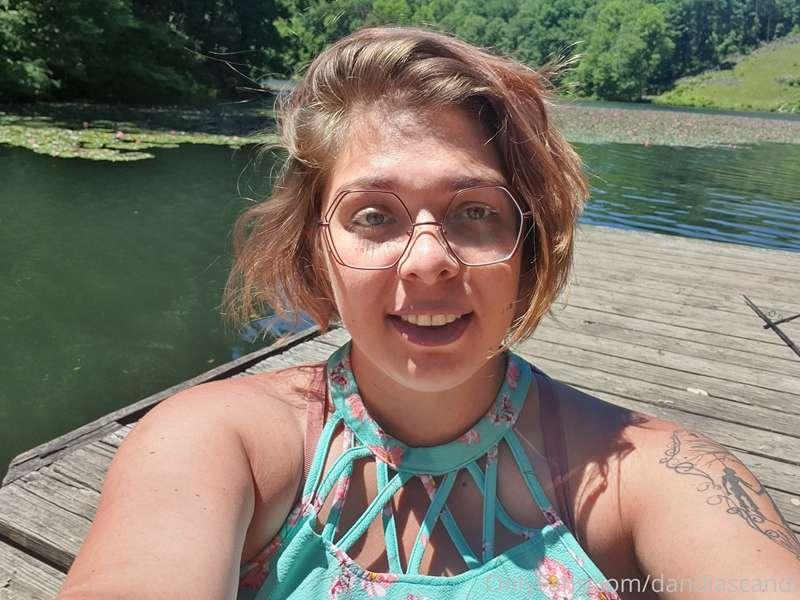 Little bit of fun at the lake 💋💋💋