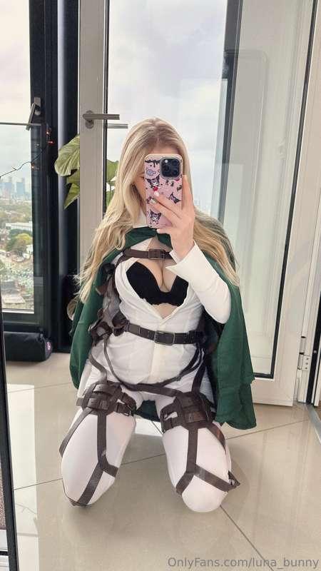 Would you charge into battle with me? 🥺⚔️