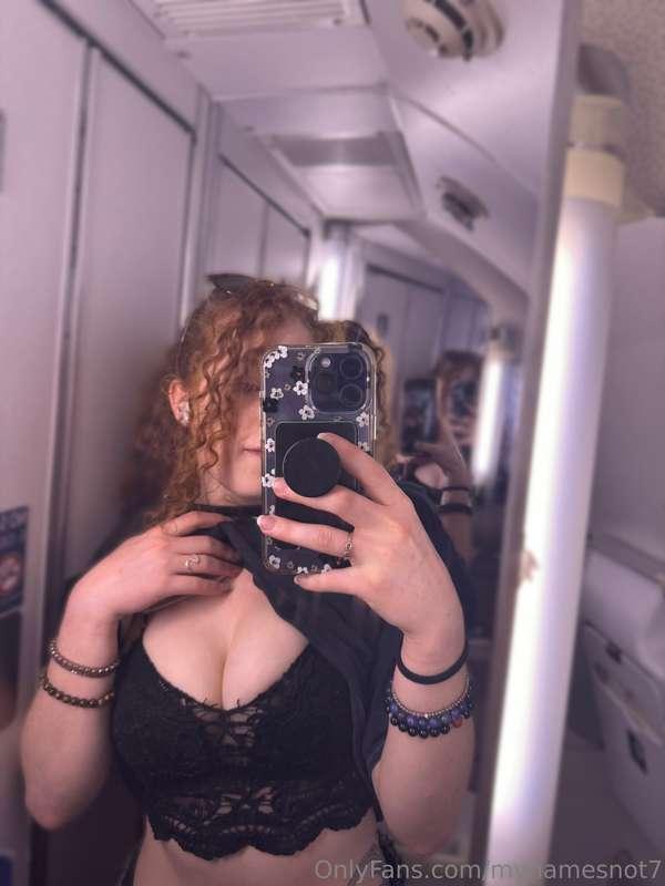 This airplane bathroom was difficult lol