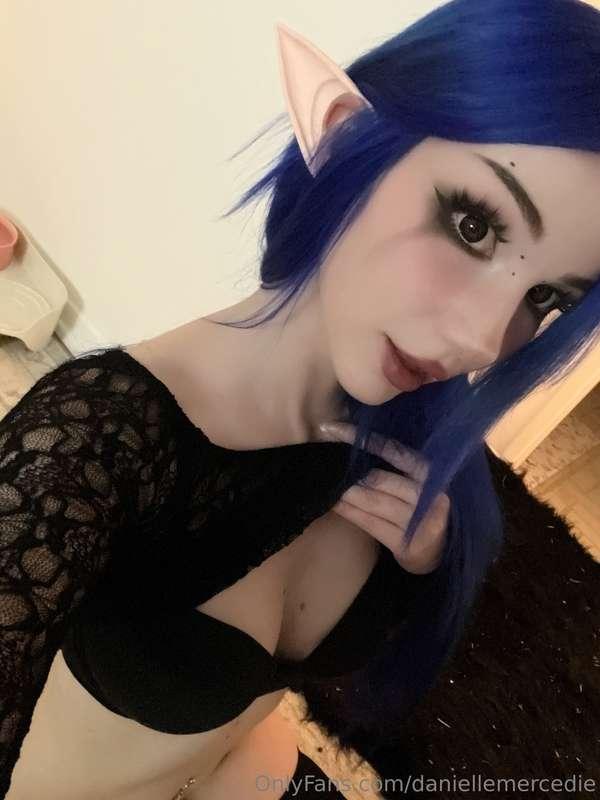 daniellemercedie image #2