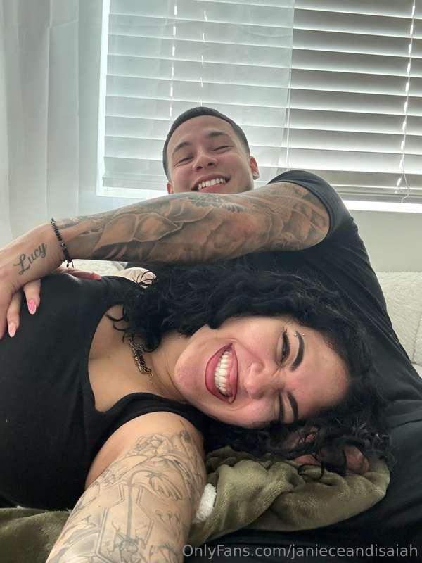 when he can't keep his hands off me 🤪