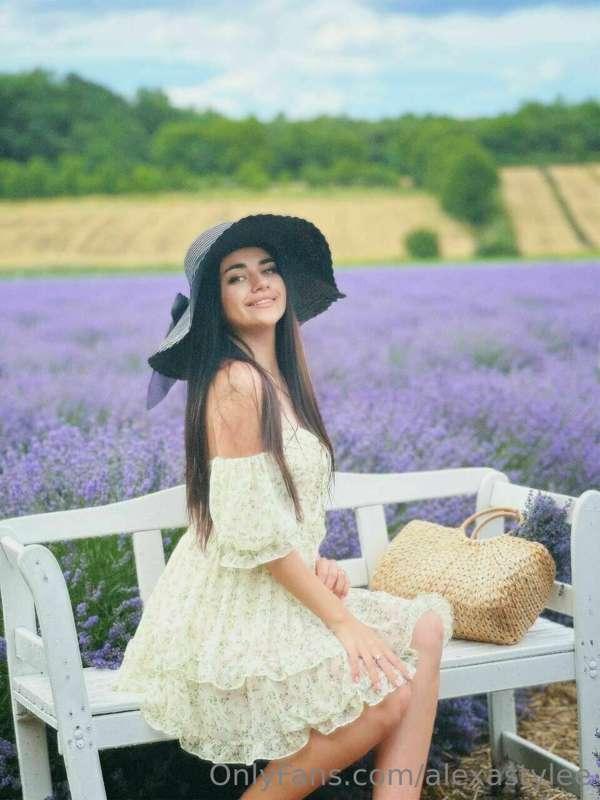 It's important to radiate a smile and give beauty to everyon..