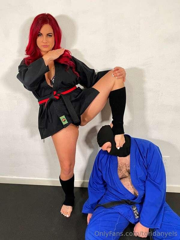 You clearly dont fucking listen. You dont stand a chance up ..