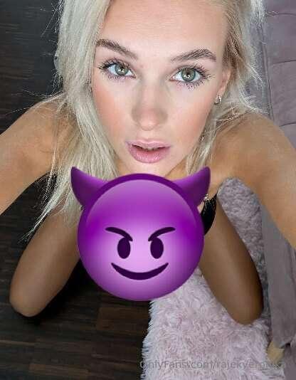 POV I'm on my knees ready for you 🥵