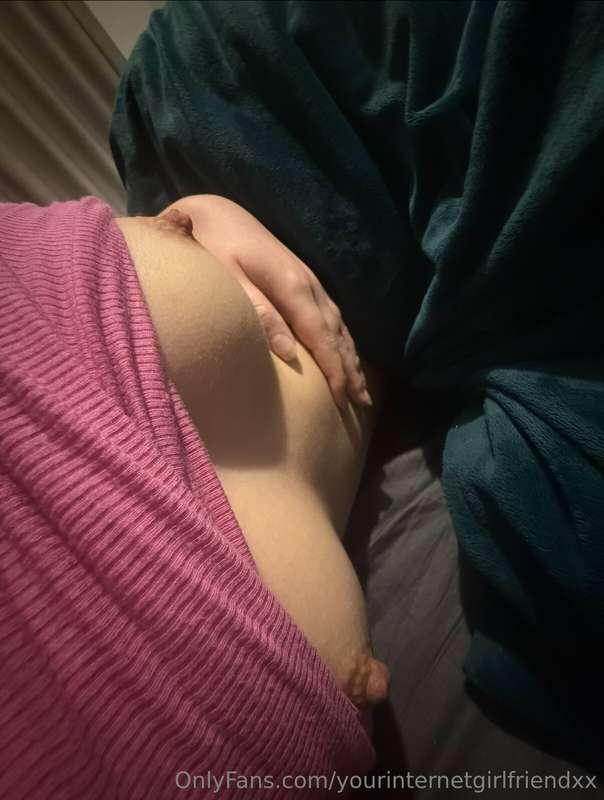 my tits are being cute :) xx