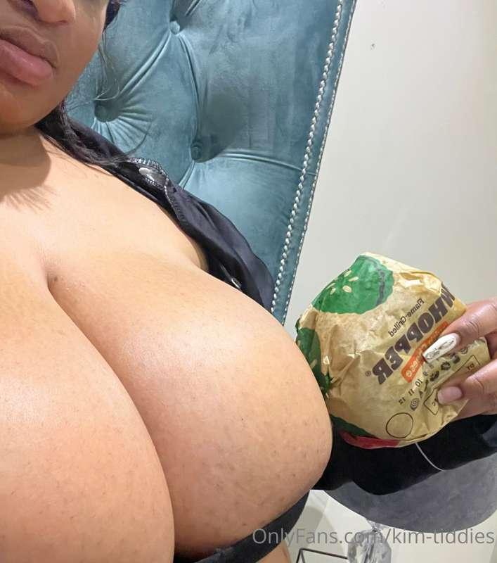 Double whopper with cheese vs a giant Tit. Which weighs more..