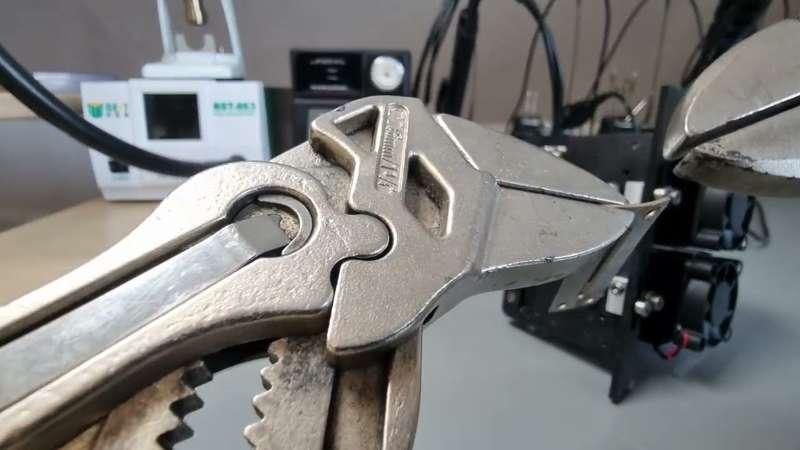 Most cringe 3D printer ever