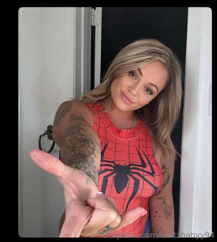 Say hi if you love me 