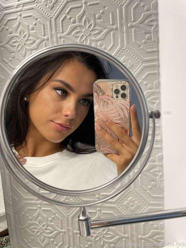 See you in my DMs 💌