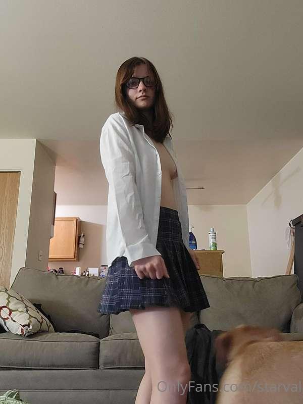 Schoolgirl vibe