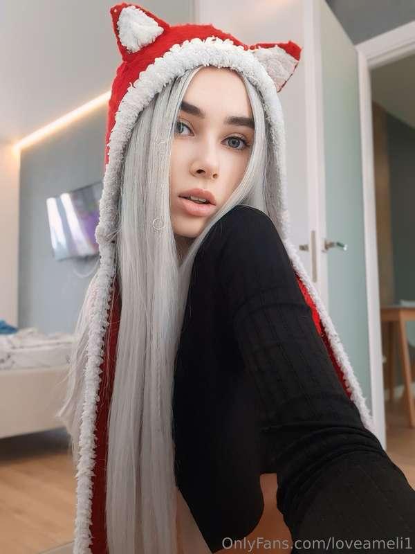 such a cute hat😸