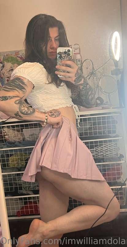 I prepared a cool little video for you guys in this outfit, ..