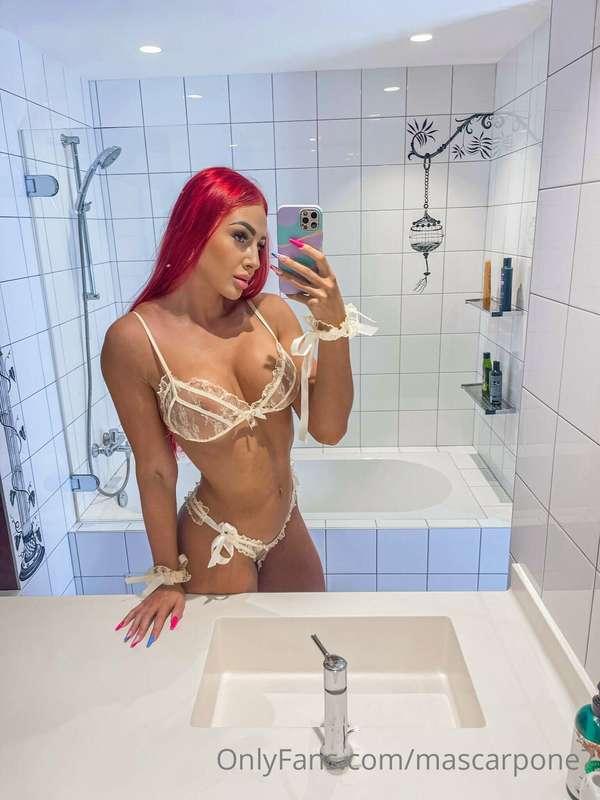 Wish your girlfriend was hot like me? 🥵🔥 
Tip 💲 if you do