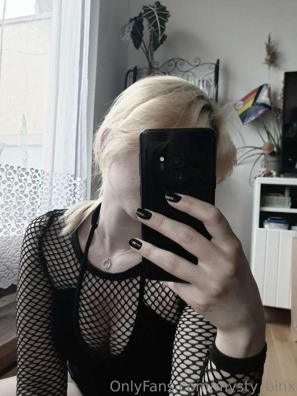 mysty_binx image #17