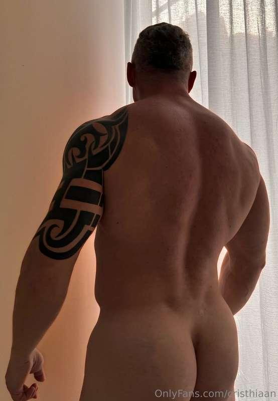I want you to push me hard from behind 😈