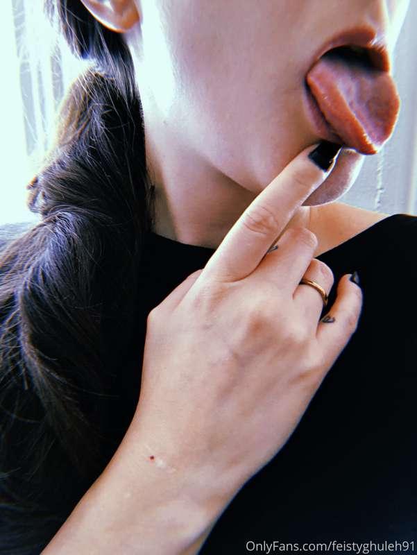 You know where to put it 🙋🏻‍♀️