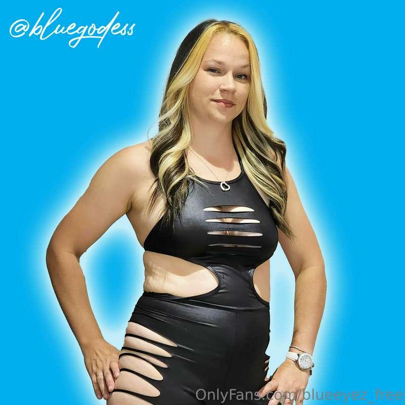 Join me on my VIP page @bluegodess