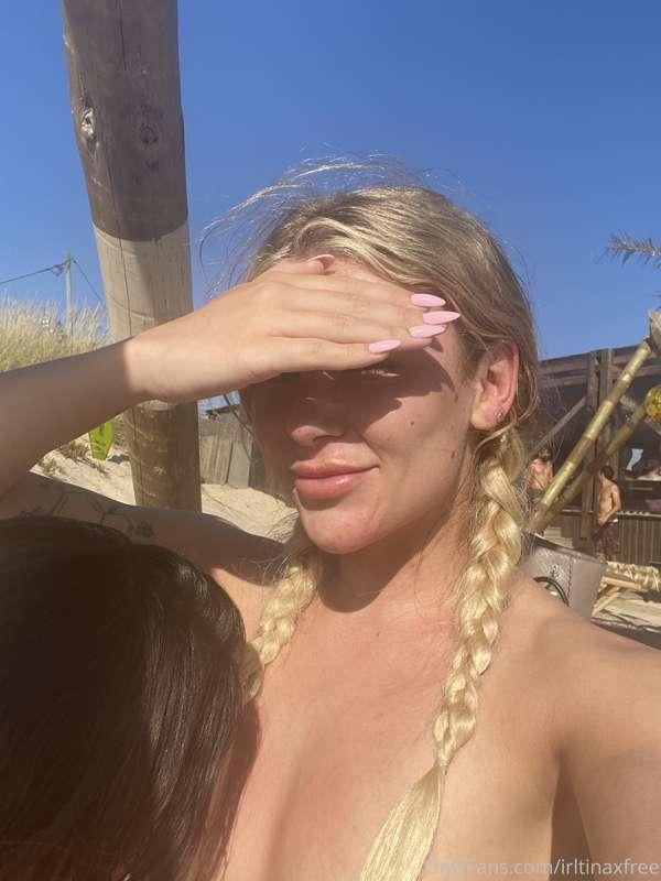 on the beach with my tittys out rn, subscribe to my other pa..
