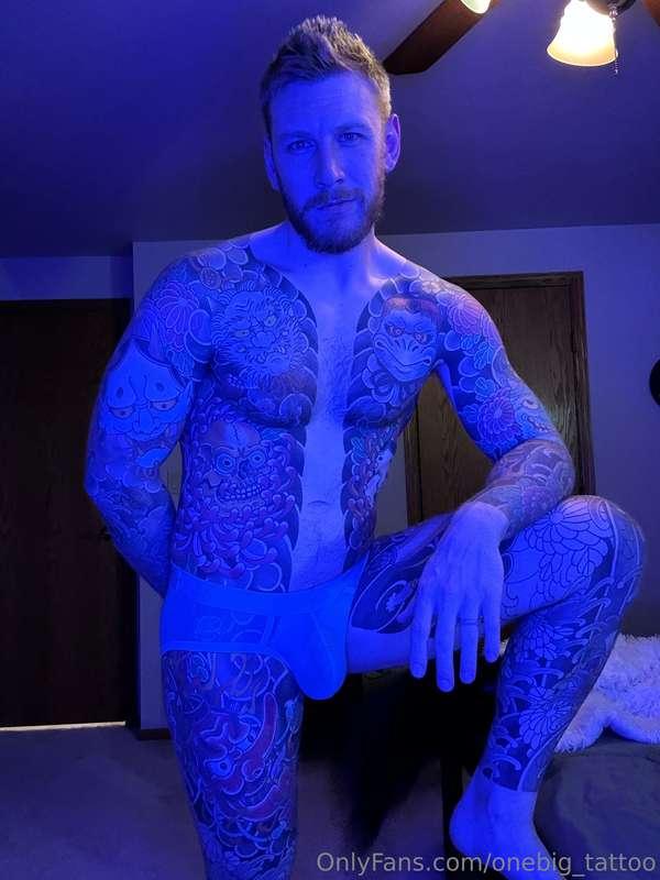 Happy hump day. Look closely…. Is blue my color?