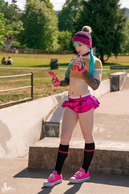 Am I your favorite notification on your cell? 😜🥰