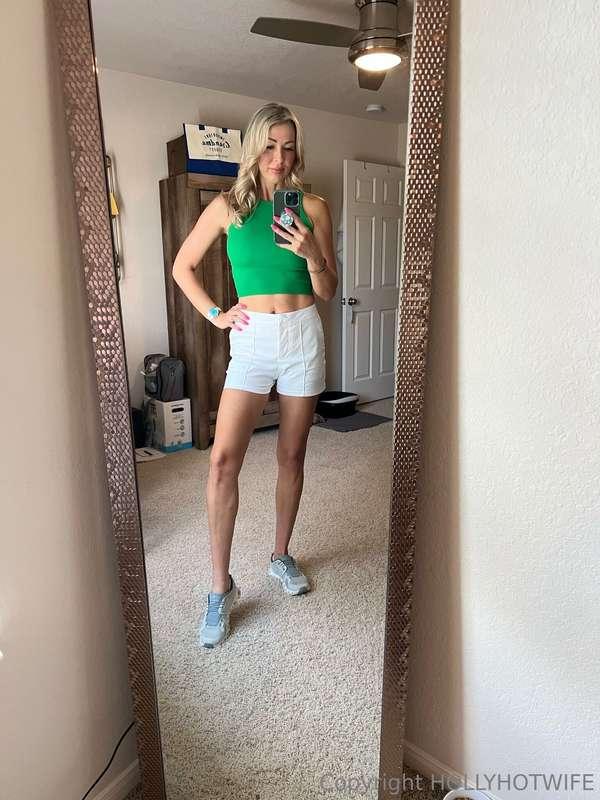 Masters week and golf lessons today! I have some nice golf p..