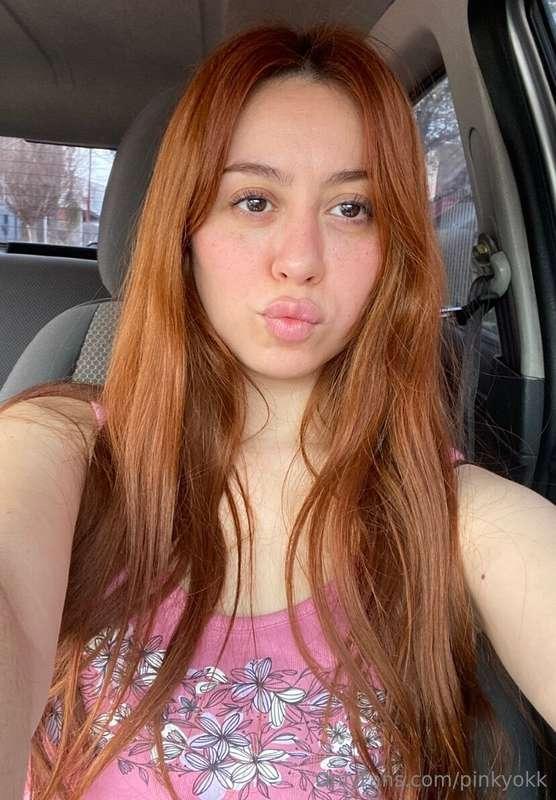 ## Let’s chat 💕
 I’m bored 🥱