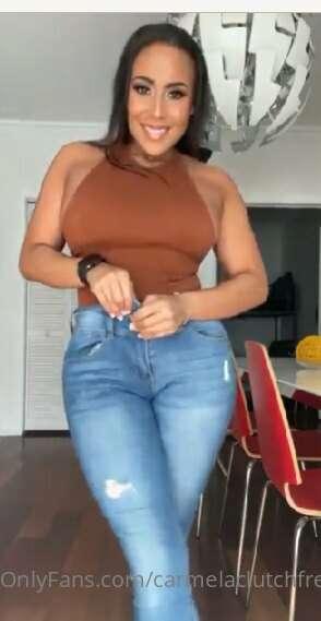Hey... see how these jeans fit in the VIP! @clutchvip