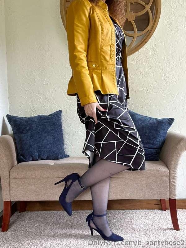 Brie’s Pantyhose 4th birthday sale. Check it out @b_pantyhos..