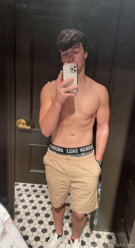 By next year, I’ll be tan, tatted, and ripped ☀️🔥💪🏼