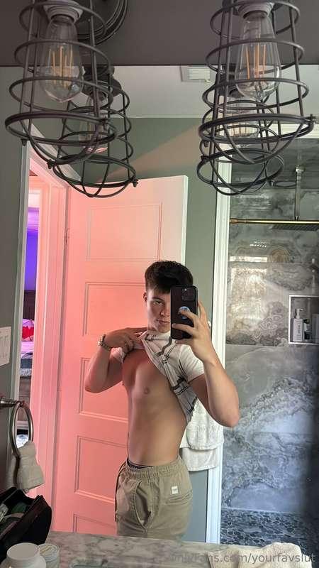 Am I making you horny yet? 😈