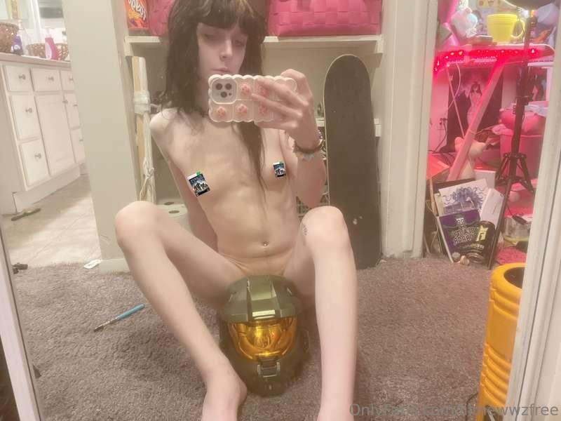 Opossum - 025 reporting for duty!