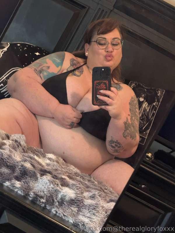 therealgloryfoxxx image #1