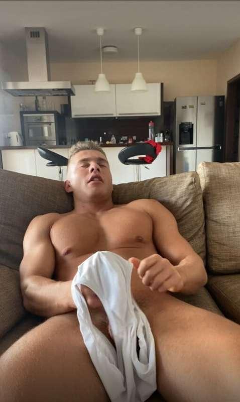 Had so much to unload. 😈🍆💦