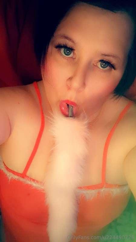 I want to stick this plug up my arse baby wanna see. If u ti..