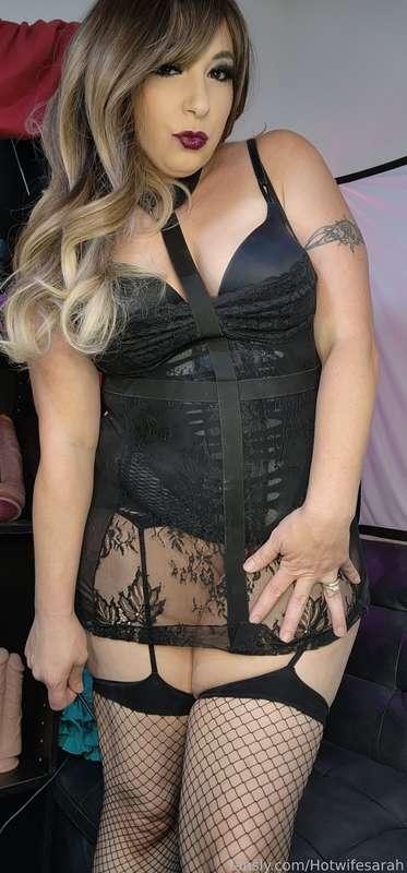 hotwifesarah image #30