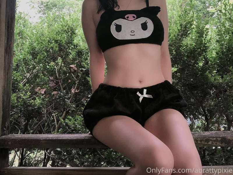 boobs were tiny this day :3