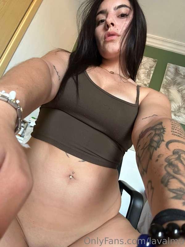 Baby talk to me pliss 😳 I´m very horny right now 🥵