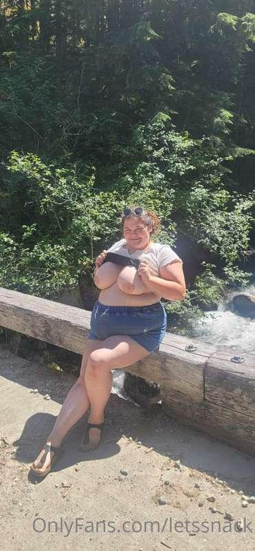 Getting a little wild outdoors today 🤪 Catch us on the trail..